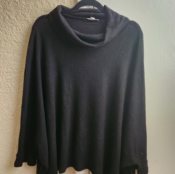maurices- cowl neck light weight poncho - Picture 2 of 7